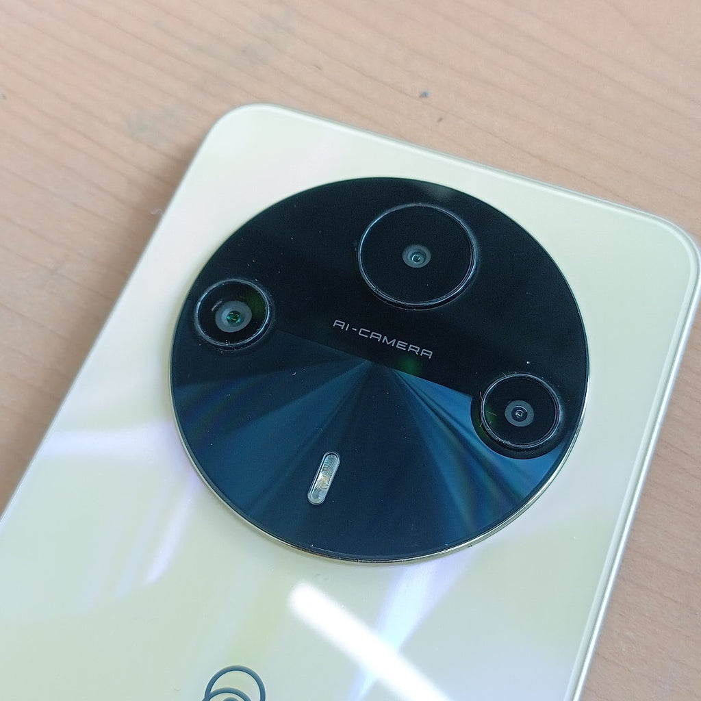 CELULAR OTRAS MARCAS OTROS MODELOS 128 GB 8 GB RAM (SEMINUEVO)