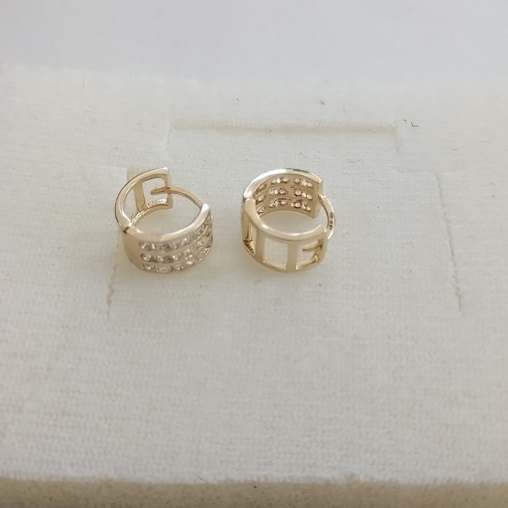 ARETES HUGGIES C CIRCONIA 14K 2.2 GR (NUEVO)