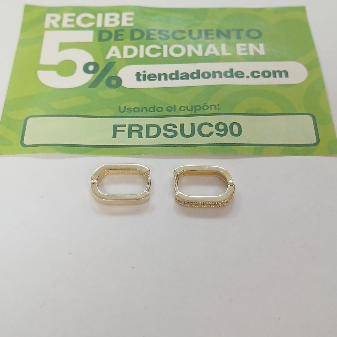 ARETES HUGGIES OVALADA C CIRCONIAS 14K 2.4 GR (NUEVO)