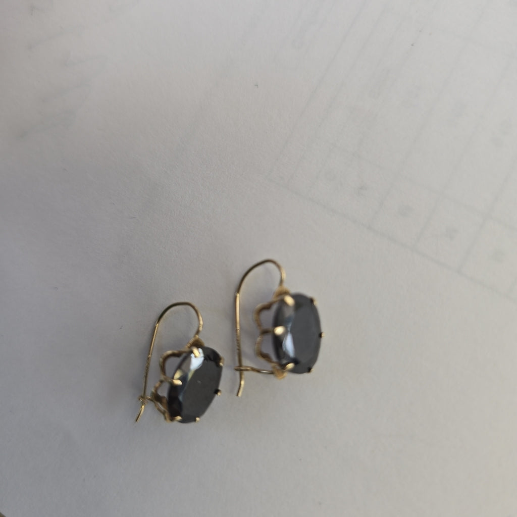 ARETES PAR ORO 10 K 2.2 GRMS (SEMINUEVO)