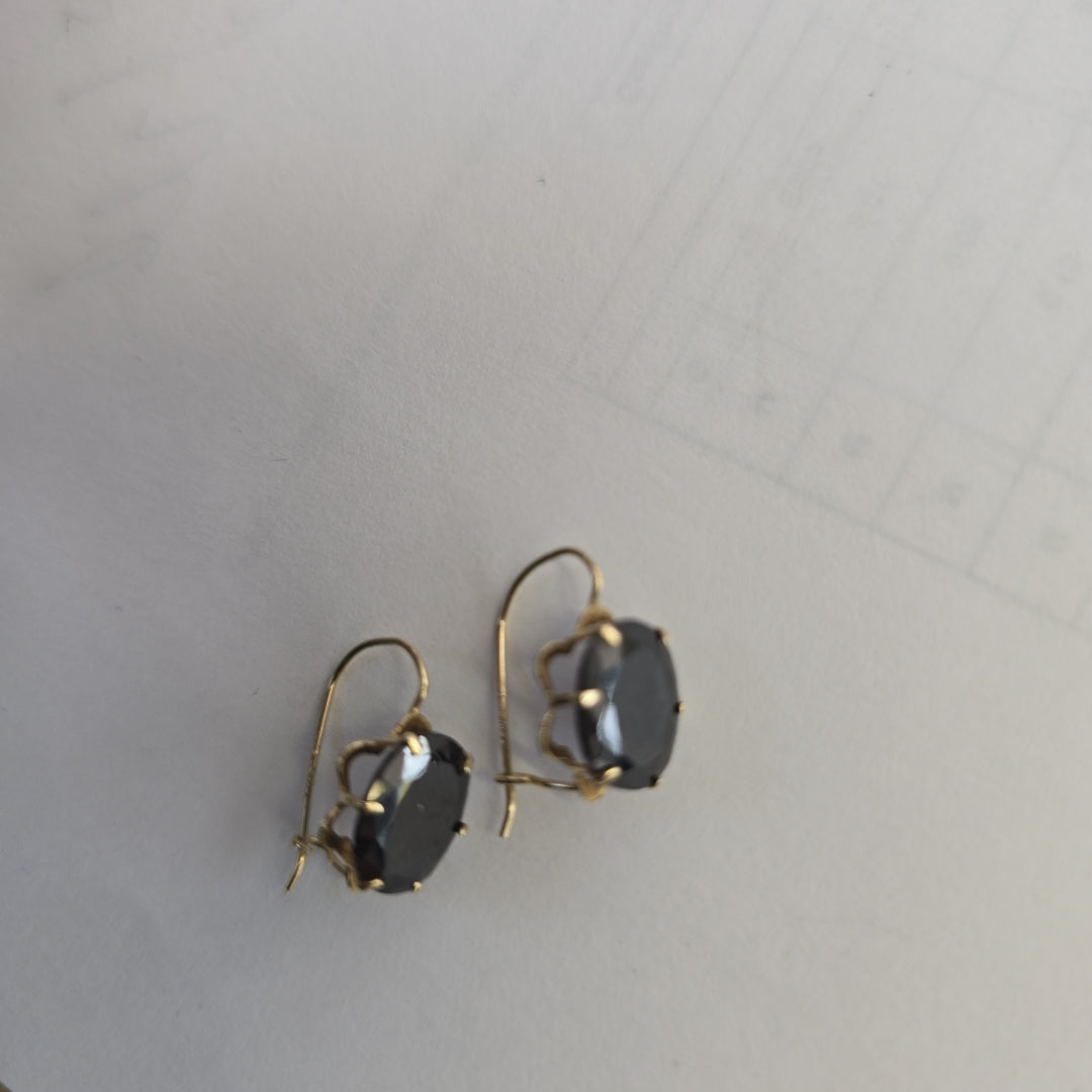 ARETES PAR ORO 10 K 2.2 GRMS (SEMINUEVO)