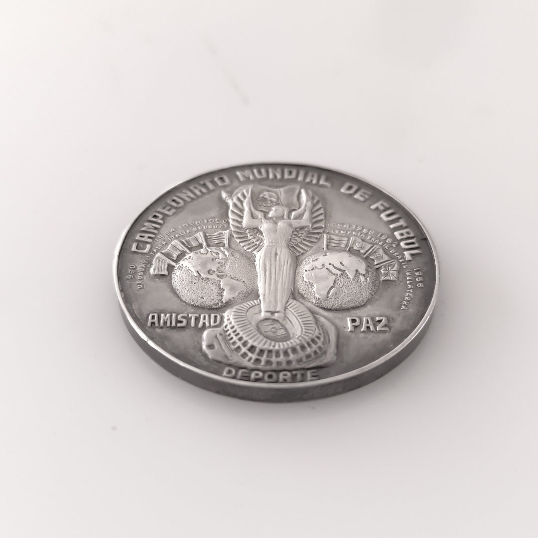 MEDALLA CONMEMORATIVA PLATA 53,70 GRMS (SEMINUEVO)