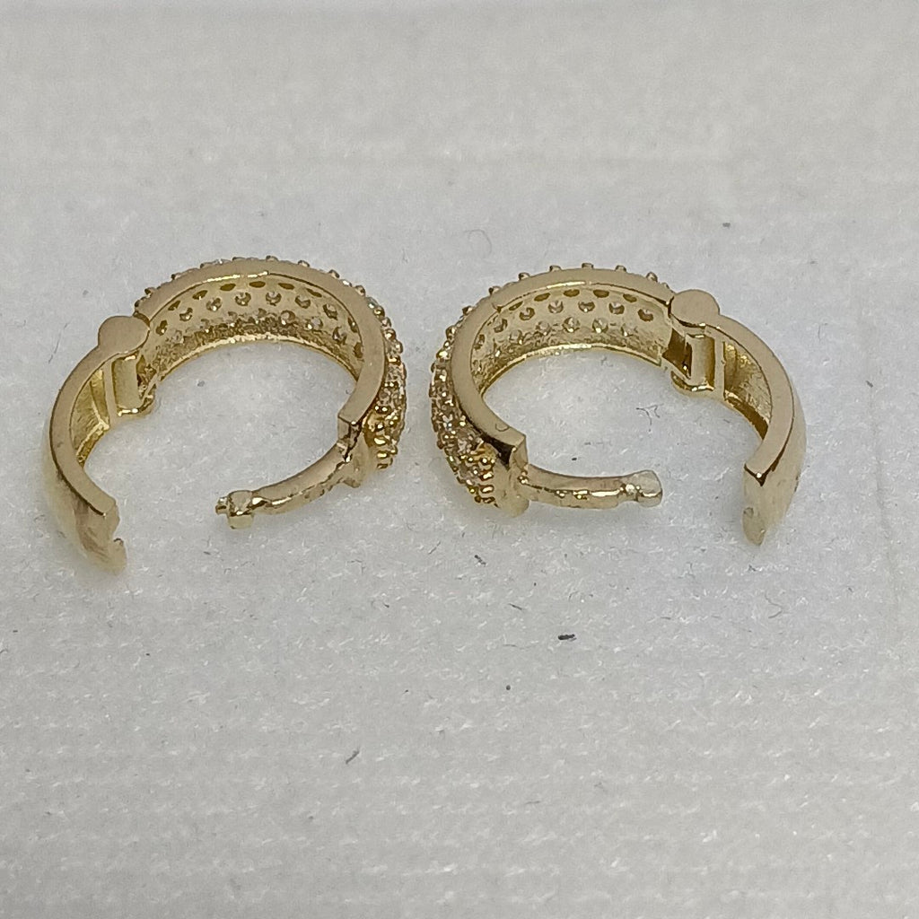 ARETES HUGGIE CON CIRCONIAS 14K 2 GR (NUEVO)