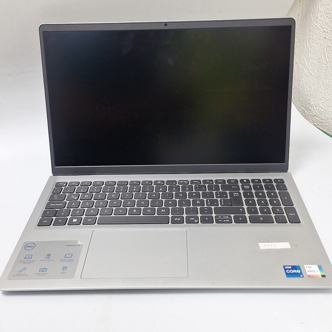 LAPTOP DELL INSPIRON 15 3520 (2024) 1 TB SSD 16 GB RAM (SEMINUEVO)