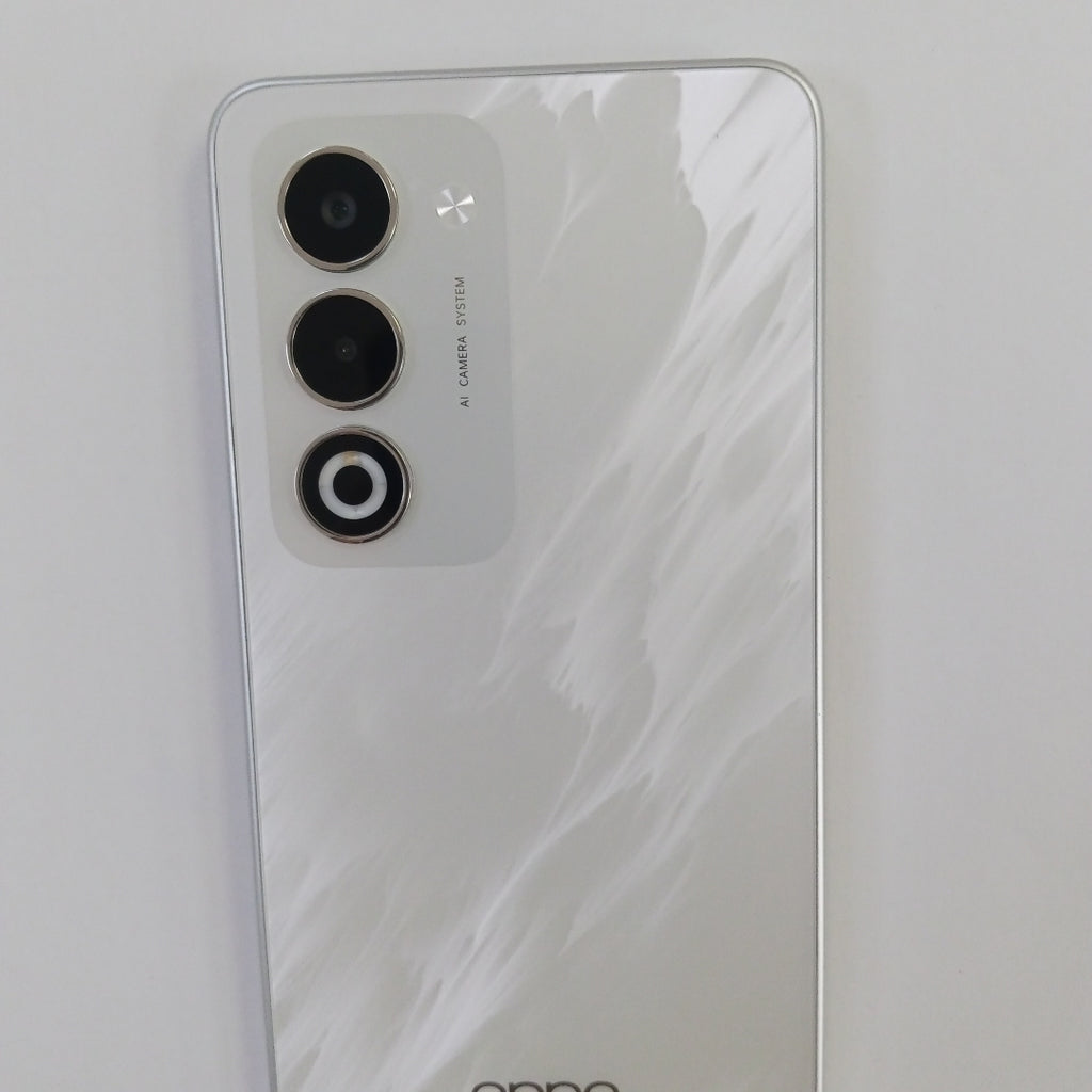 CELULAR OPPO A5 CPH2727 (2025) 256 GB 4 GB RAM (SEMINUEVO)