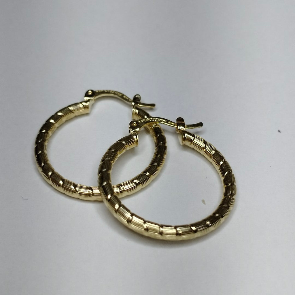 ARETES ARRACADAS LABRADAS 14K 3.3 GR (NUEVO)
