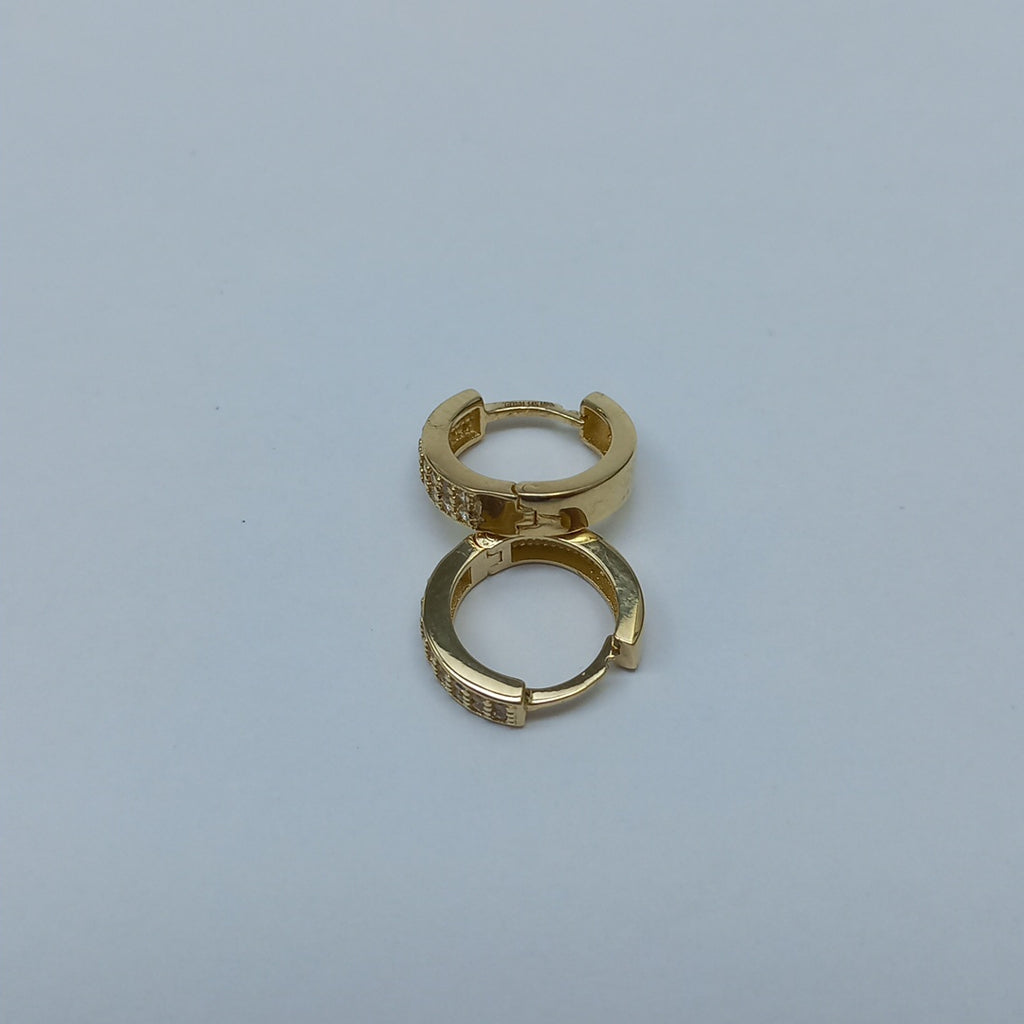 ARETES HUGGIES C CIRCONIAS 14K 2.2 GR (NUEVO)