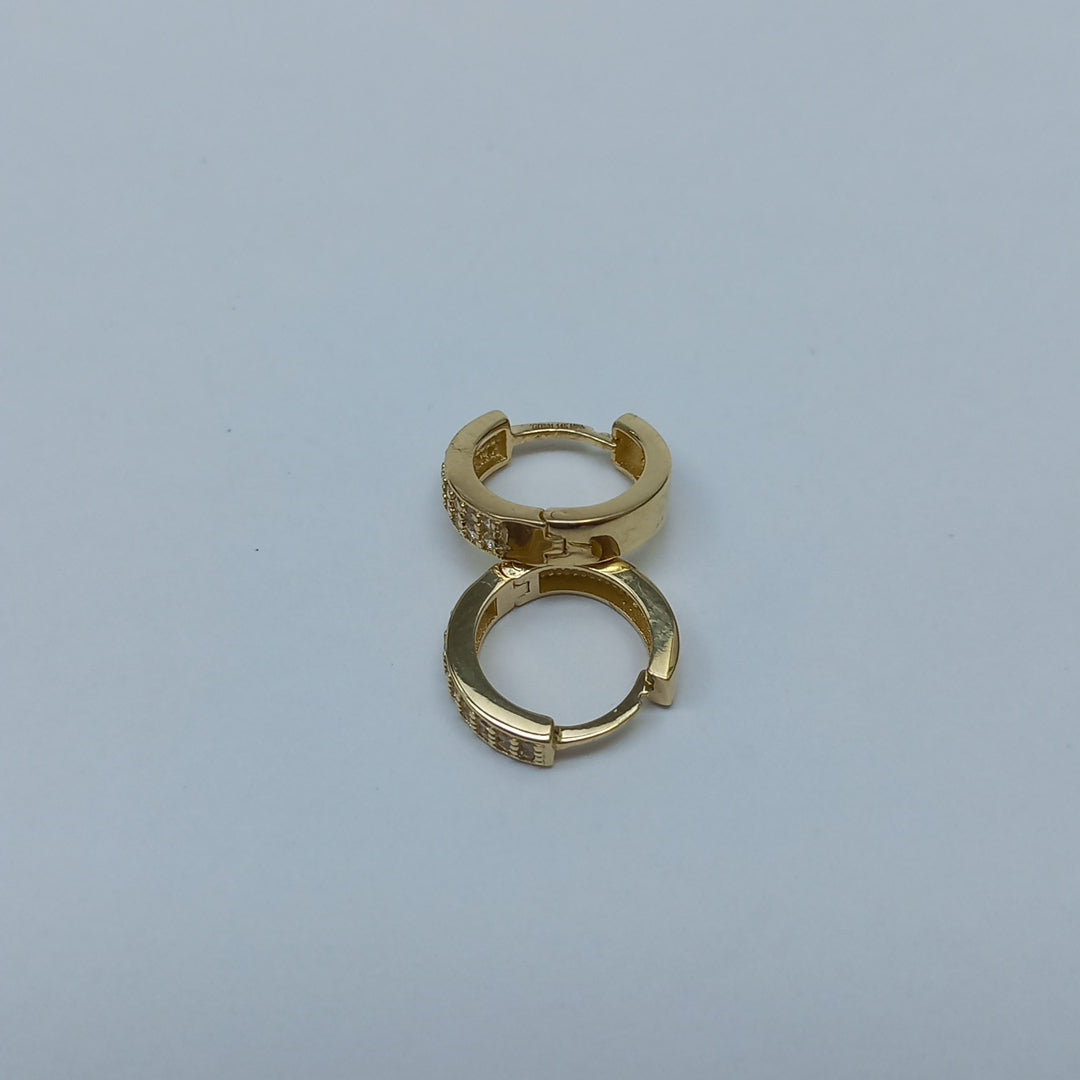 ARETES HUGGIES C CIRCONIAS 14K 2.2 GR (NUEVO)