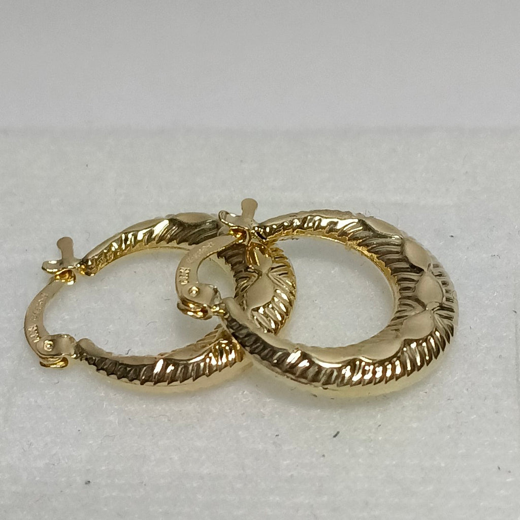 ARETES ARRACADAS HUECAS 14K 1.8 GR (NUEVO)