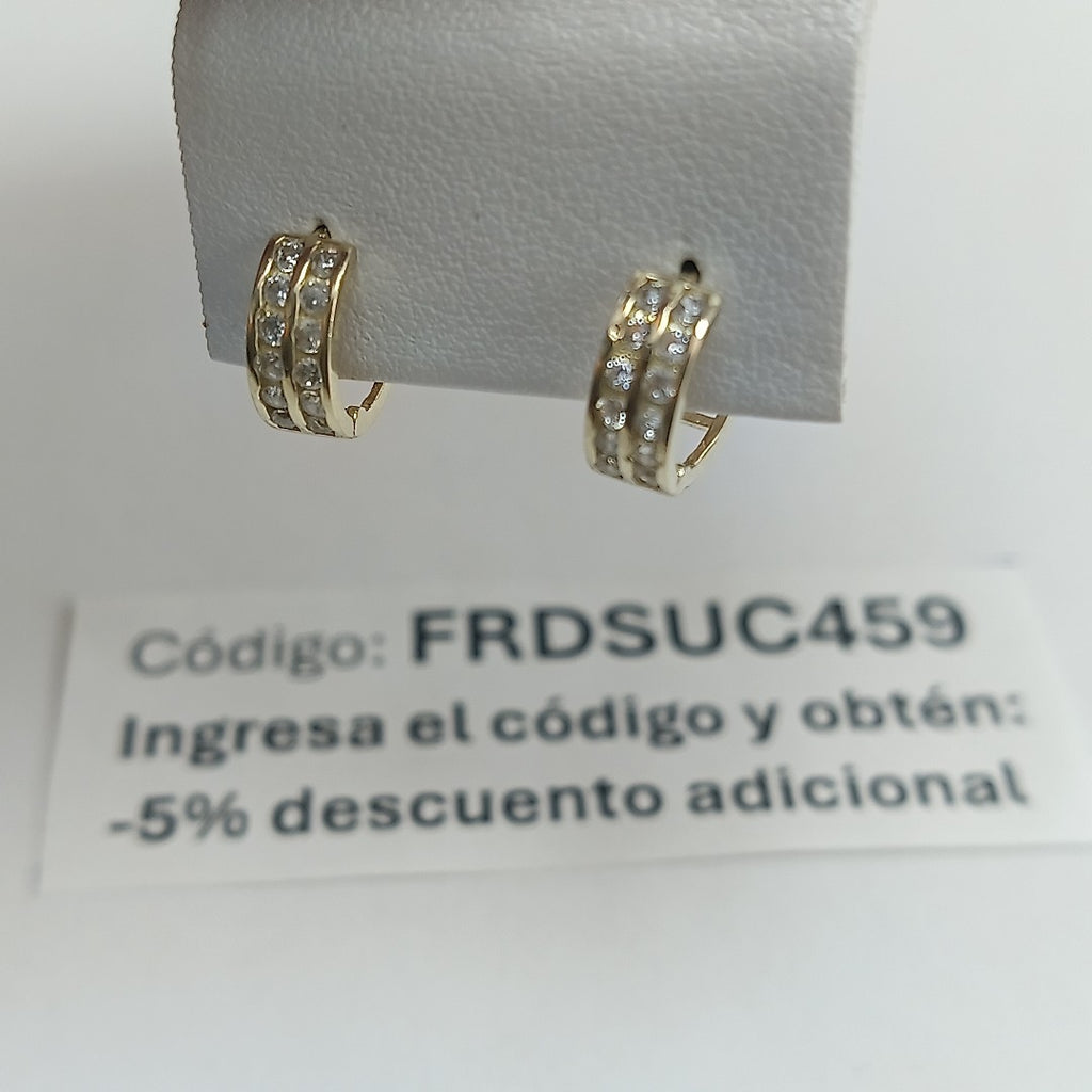 ARETES HUGGIES C CIRCONIAS 14K 1.8 GR (NUEVO)
