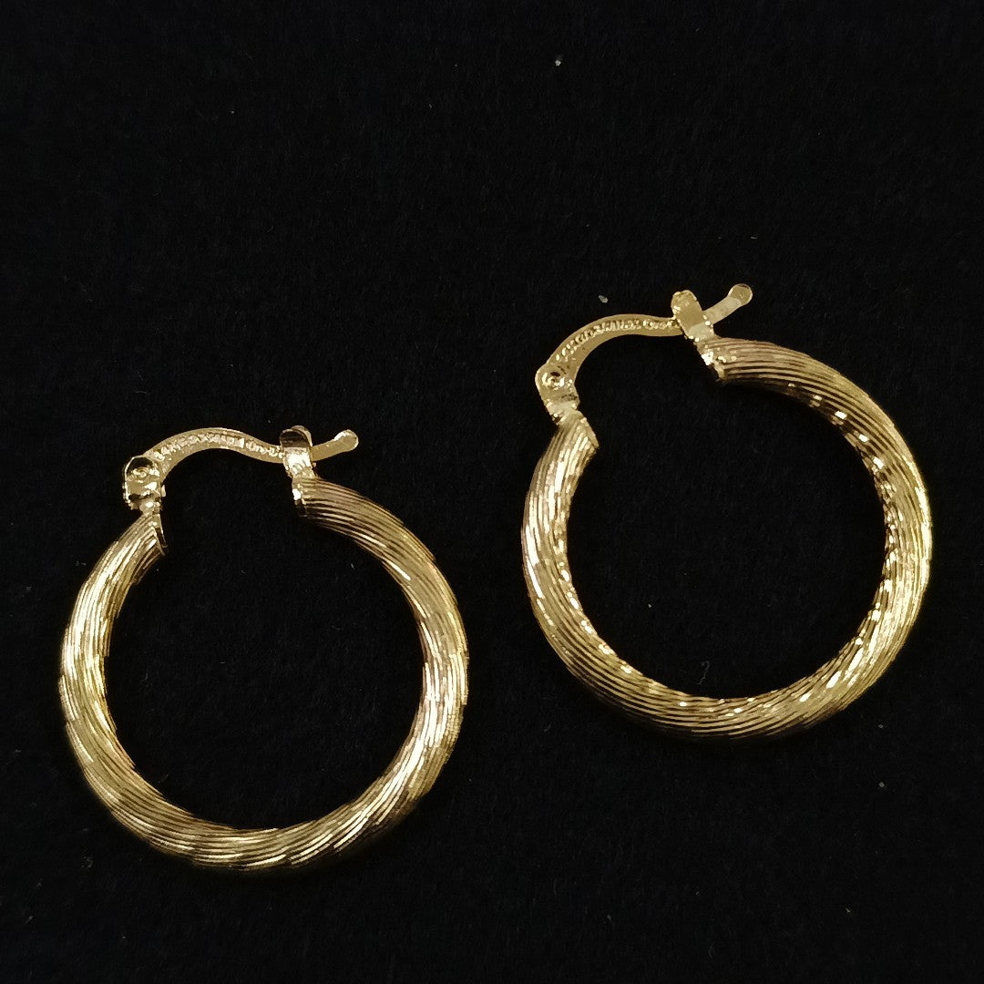 ARETES TEJIDO ARRACADAS ASTRIADAS 14K 2.8 GR (NUEVO)