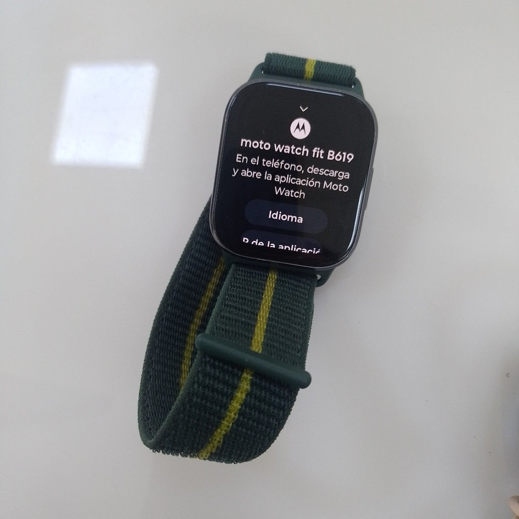 SMARTWATCH MOTOROLA MOTO WATCH FIT 49 MM BLUETOOTH (SEMINUEVO)
