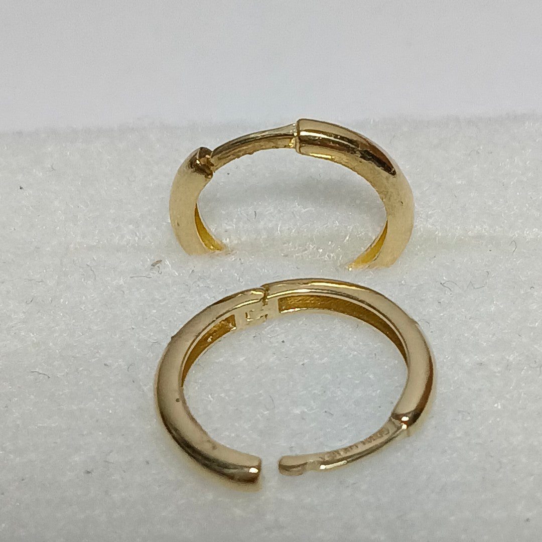 ARETES HUGGIES LISAS 14K 1.5 GR (NUEVO)