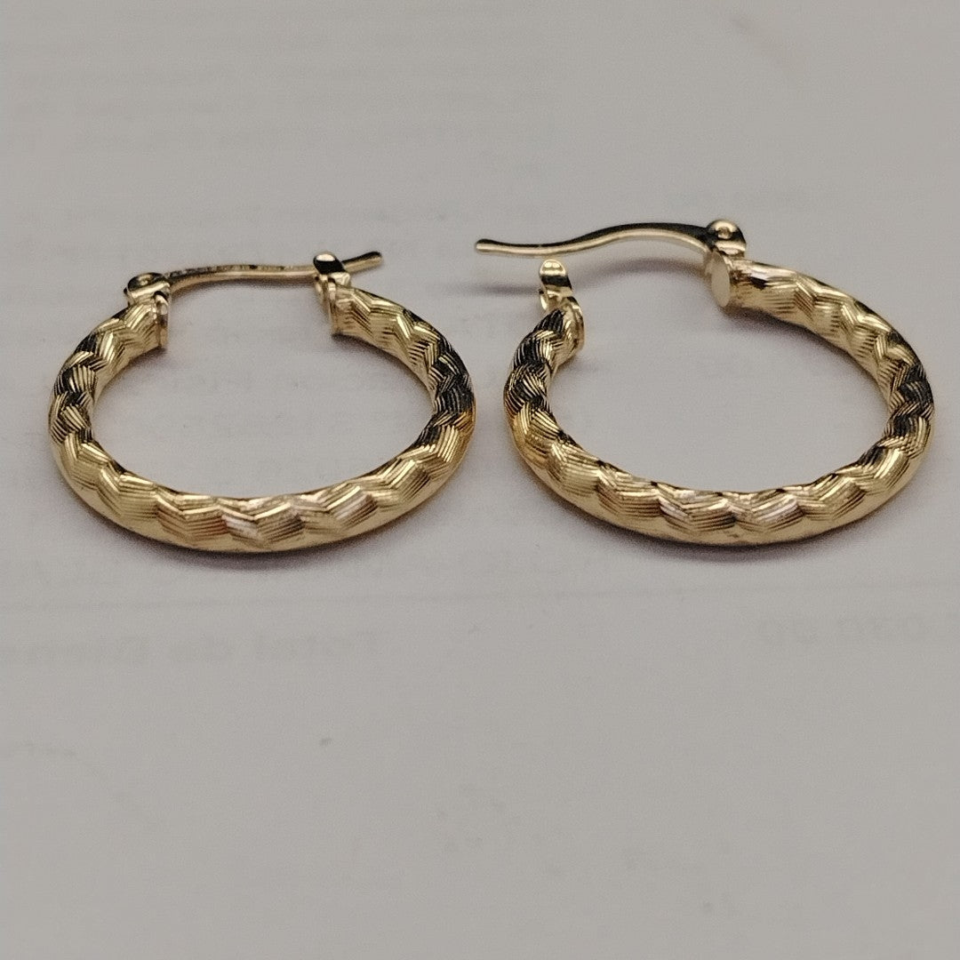 ARETES ARRACADAS LABRADAS 14K 2.1 GR (NUEVO)