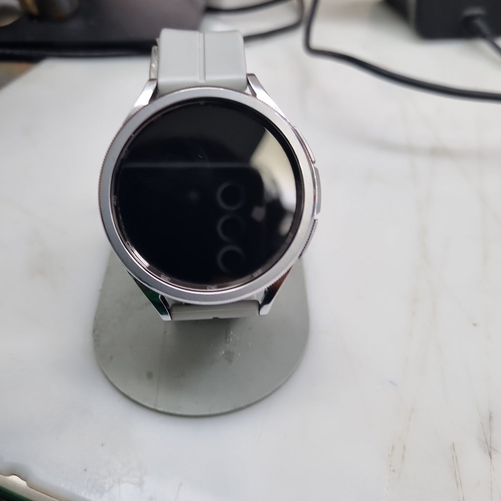 SMARTWATCH SAMSUNG GALAXY WATCH 6 CLASSIC SM-R960 47 MM GPS (SEMINUEVO)