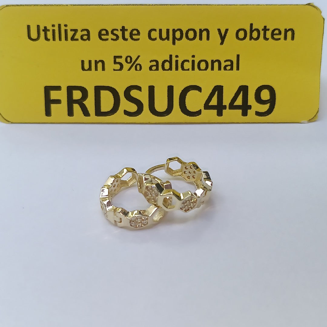 ARETES HUGGIES HEXAGONALES C CIRCONIAS 14K 2.7 GR (NUEVO)