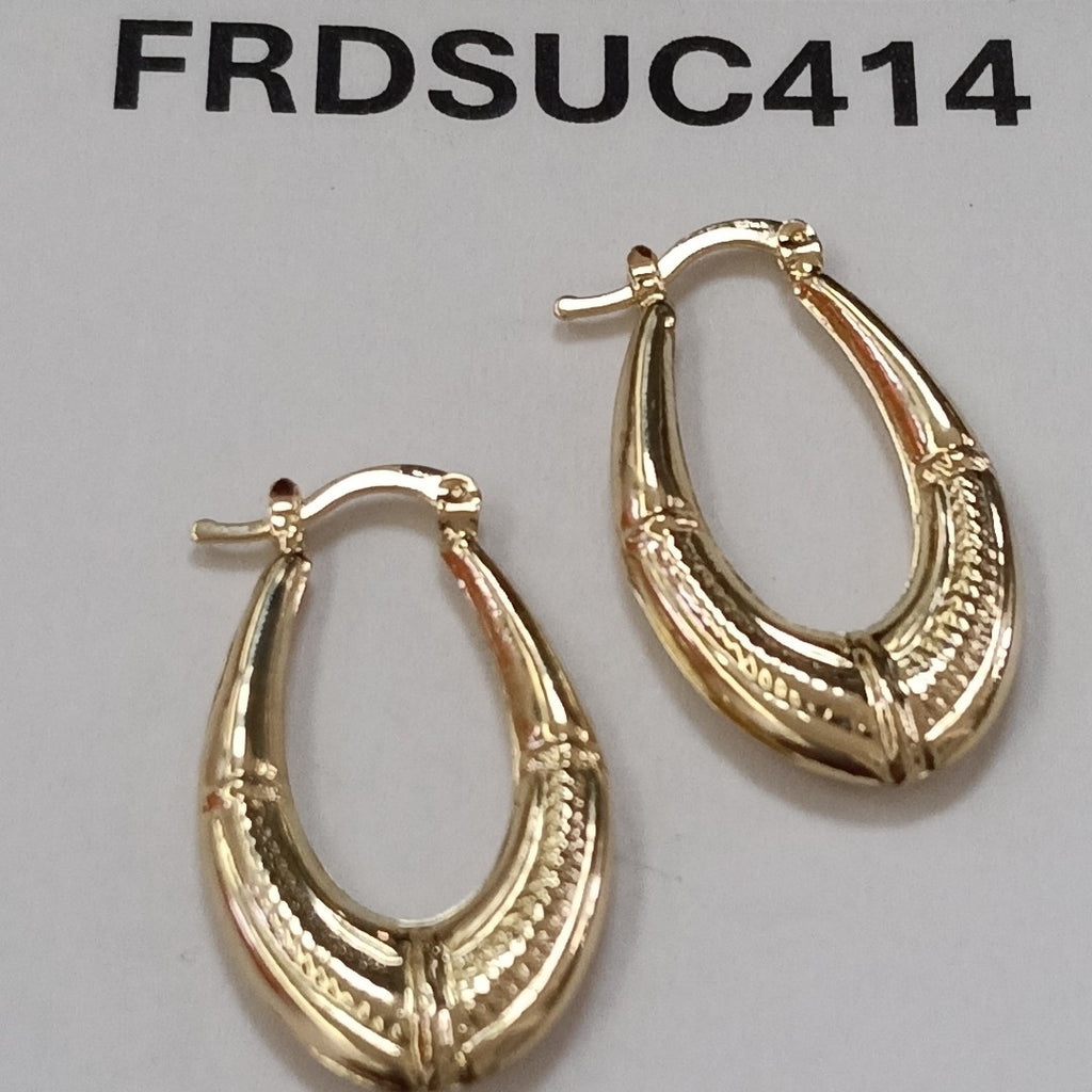 ARETES ARRACADAS ESTRIADAS 14K 2.6 GR (NUEVO)