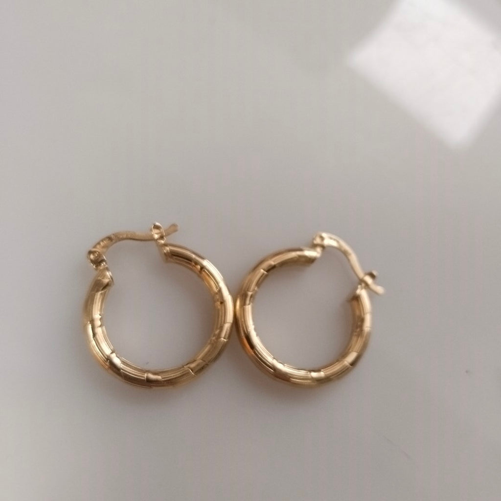 ARETES ARRACADAS 14K 2.7 GR (NUEVO)