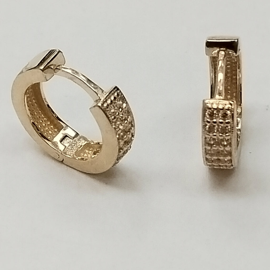 ARETES HUGGIES C CIRCONIAS 14K 2.2 GR (NUEVO)
