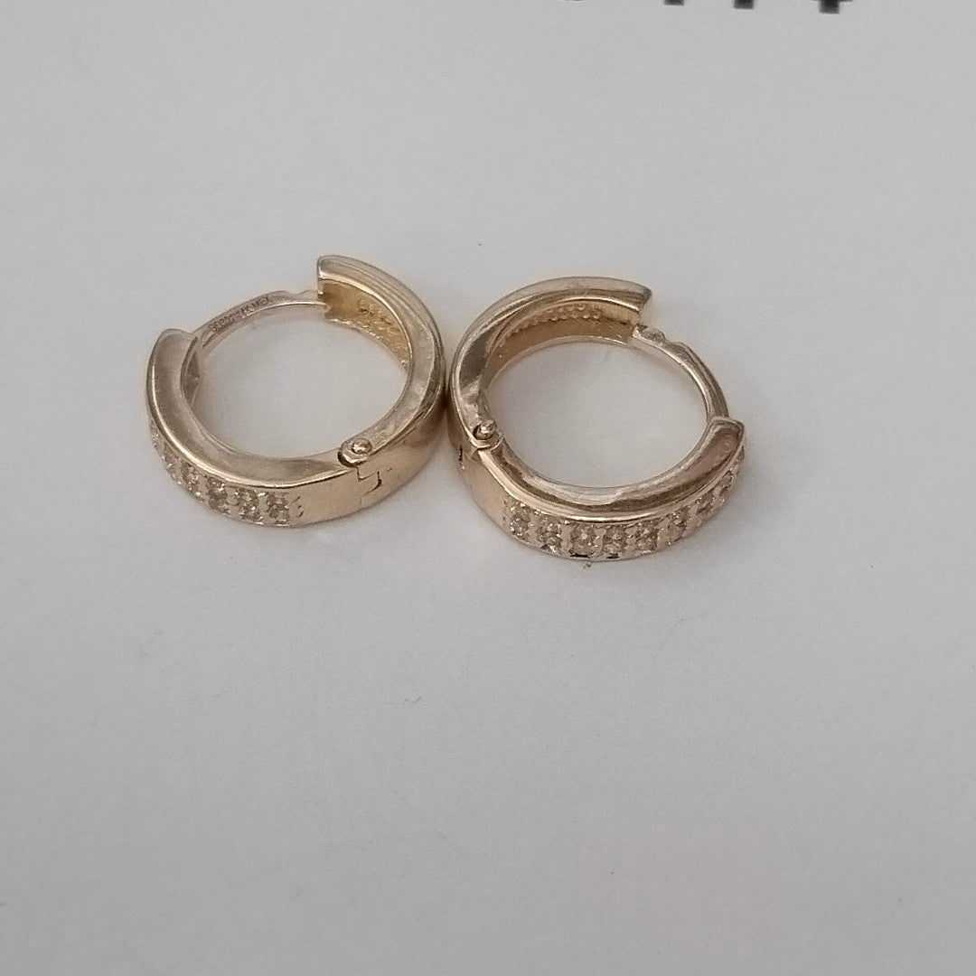 ARETES HUGGIES C CIRCONIA 14K 2.2 GR (NUEVO)