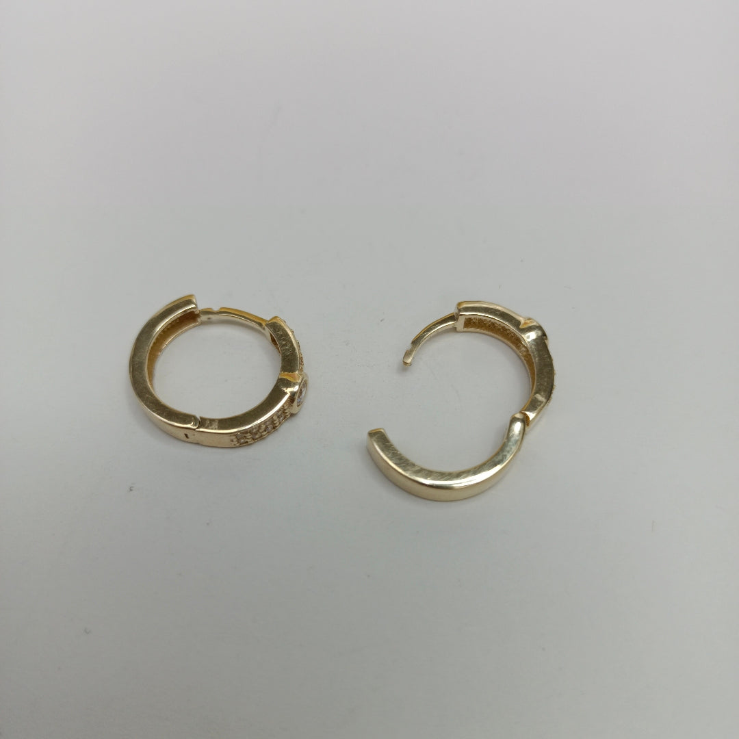 ARETES ARRACADAS C CIRCONIAS 10K 2.6 GR (NUEVO)