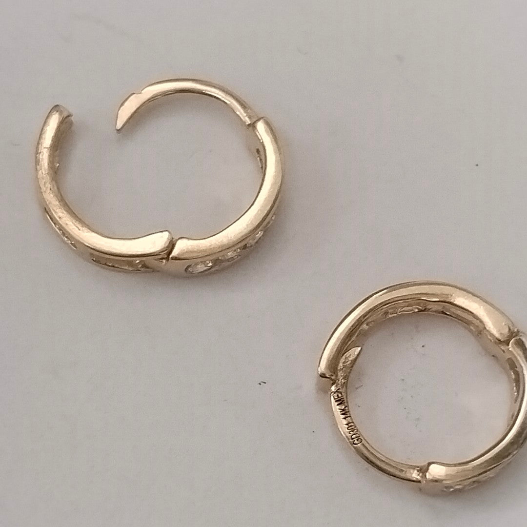 ARETES ARRACADA C CIRCONIAS 14K 1.2 GR (NUEVO)