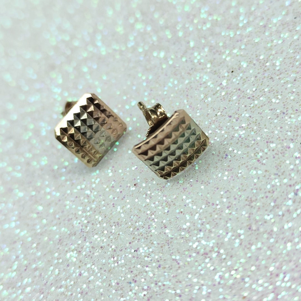 BROQUELES PAR ORO COMBINADO 14 K 1.2 GRMS (SEMINUEVO)