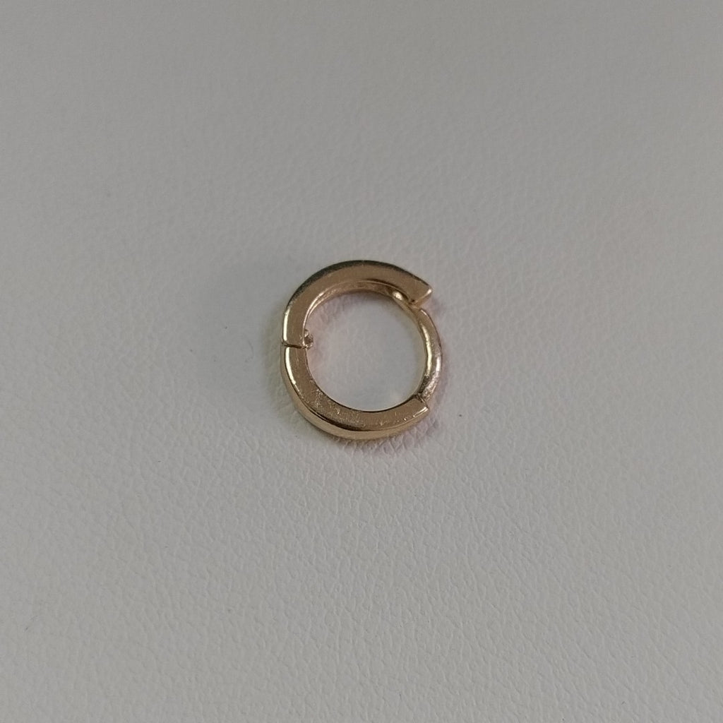 ARETES HUGGIE 14K 1.4 GR (NUEVO)