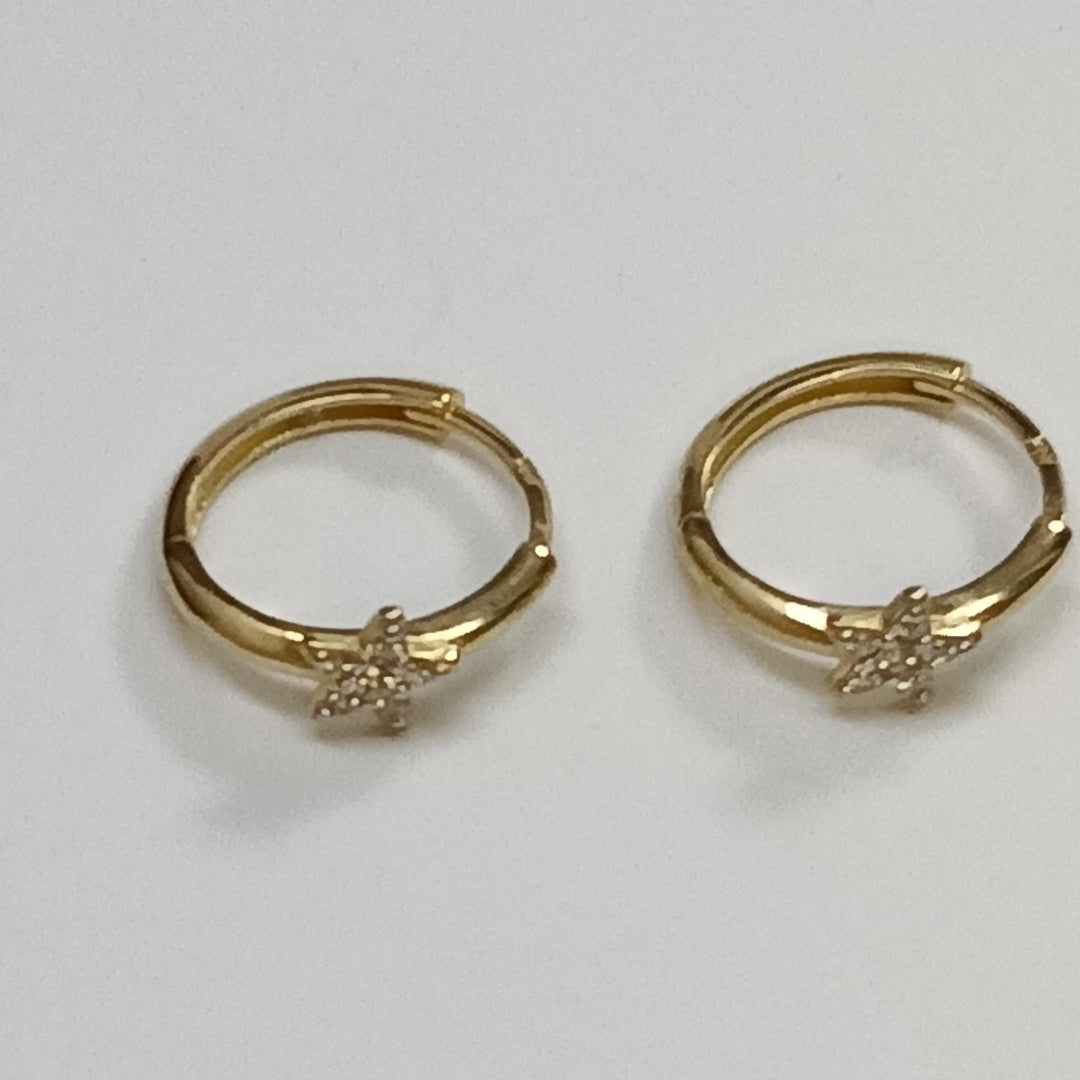 ARETES ARRACADAS FIG ESTRELLA CIRCONIAS 10K 1.7 GR (NUEVO)