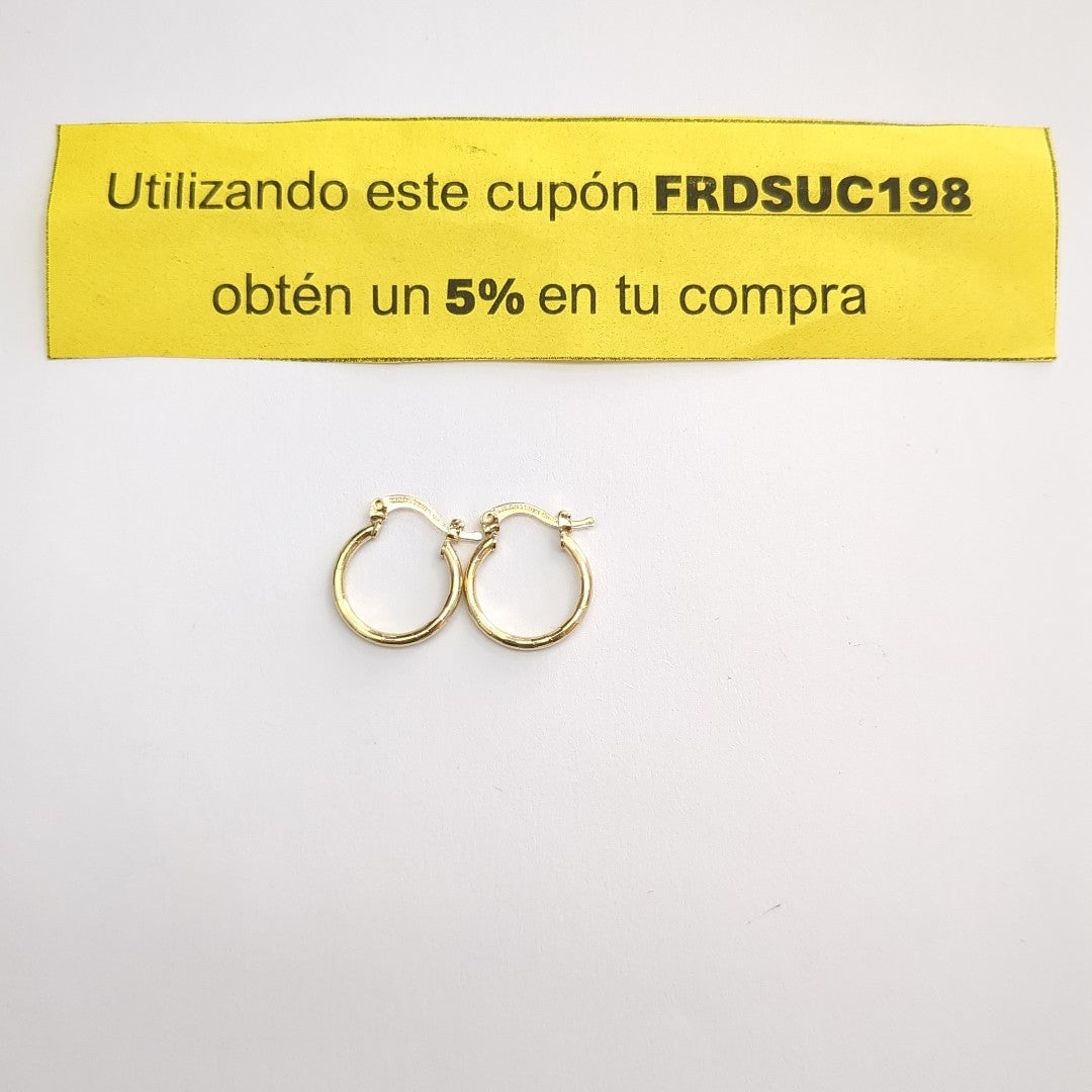 ARETES ARRACADAS ESTRIADAS 14K 1.4 GR (NUEVO)