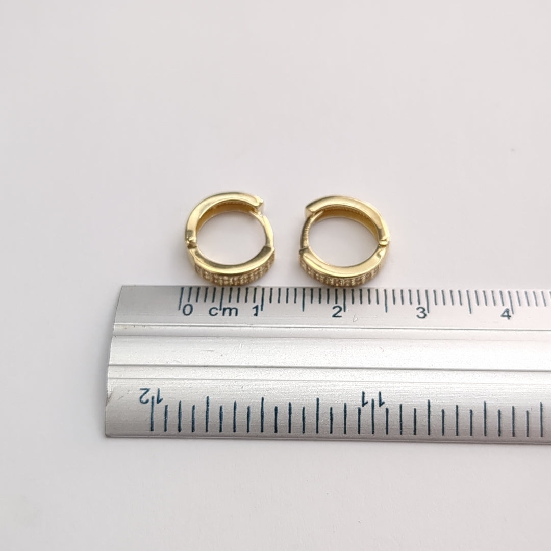 ARETES HUGGIES C CIRCONIA 14K 2.1 GR (NUEVO)