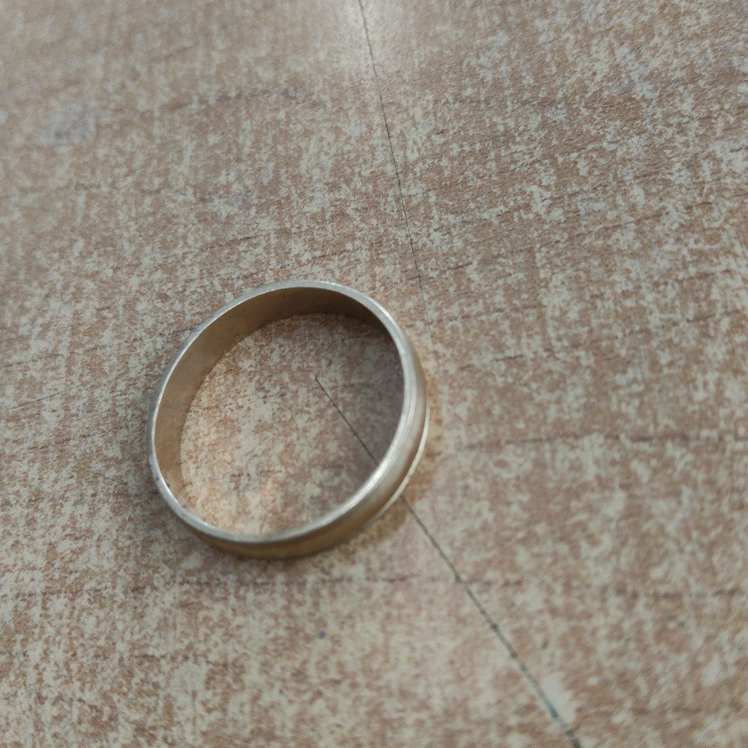 ANILLO ORO 14 K 4.2 GRMS (SEMINUEVO)