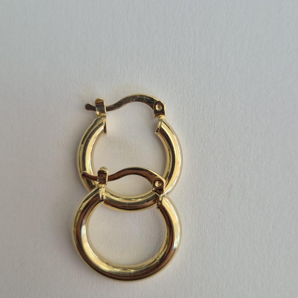 ARETES TEJIDO ARRACADAS LISAS 14K 1.6 GR (NUEVO)