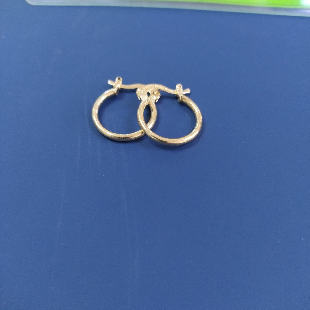 ARETES ARRACADAS ESTRIADAS 14K 1.4 GR (NUEVO)