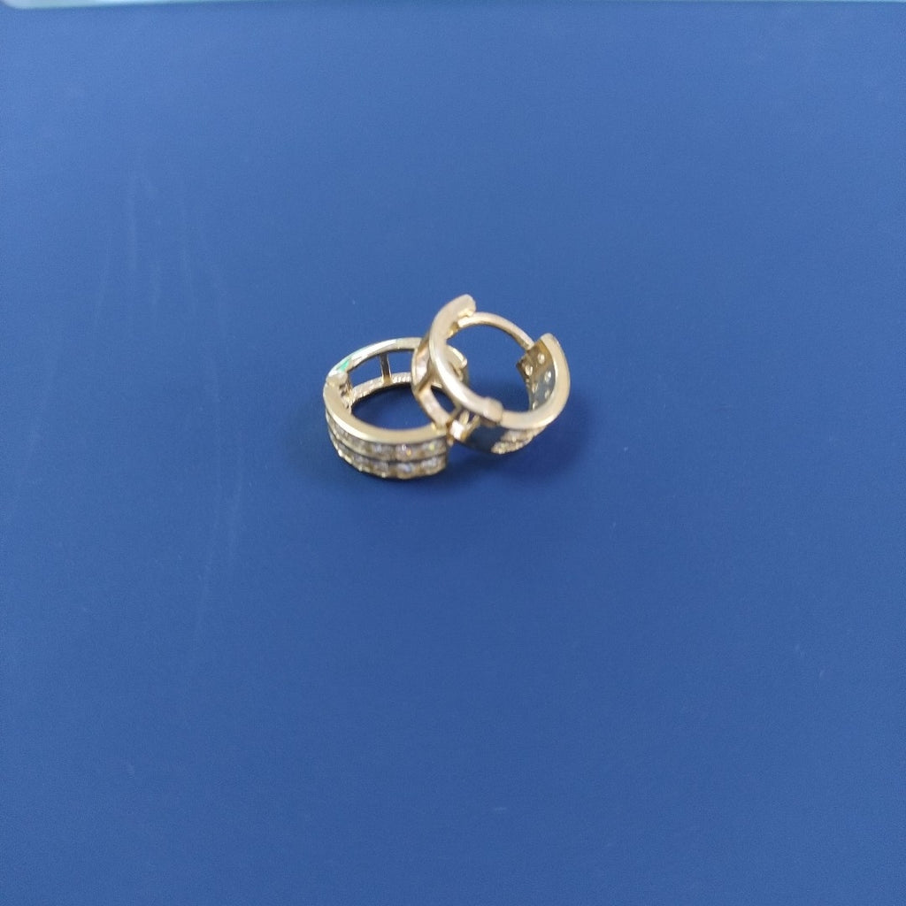 ARETES HUGGIES C CIRCONIAS 14K 1.7 GR (NUEVO)