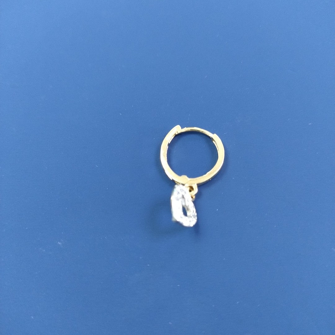 ARETES HUGGIES CON DIJE CORAZON Y CIRCONIAS 14K 2 GR (NUEVO)
