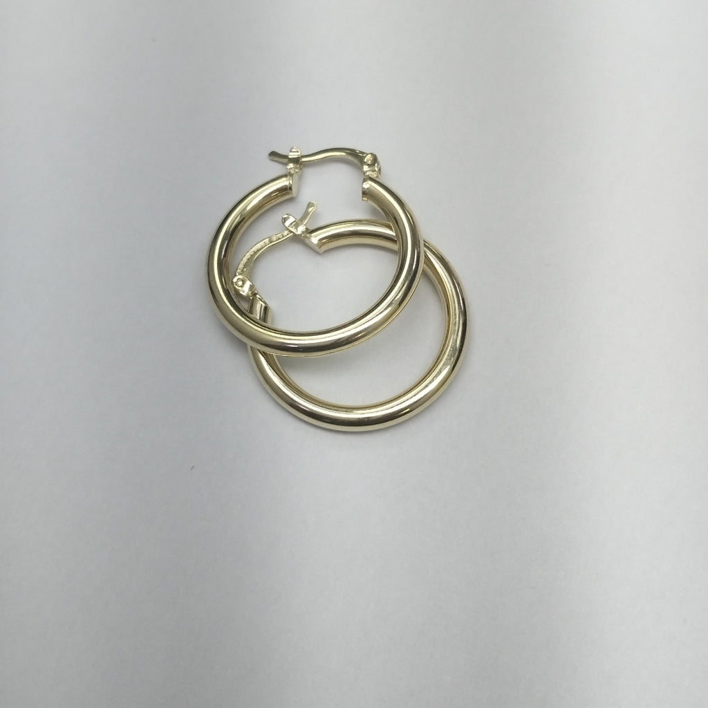 ARETES TEJIDO ARRACADAS LISAS HUECAS 14K 2.2 GR (NUEVO)