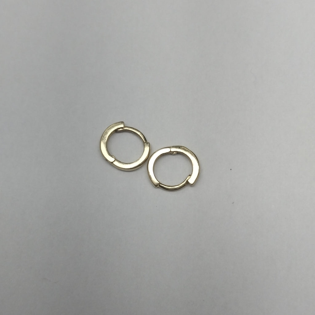 ARETES HUGGIE 14K 1.3 GR (NUEVO)