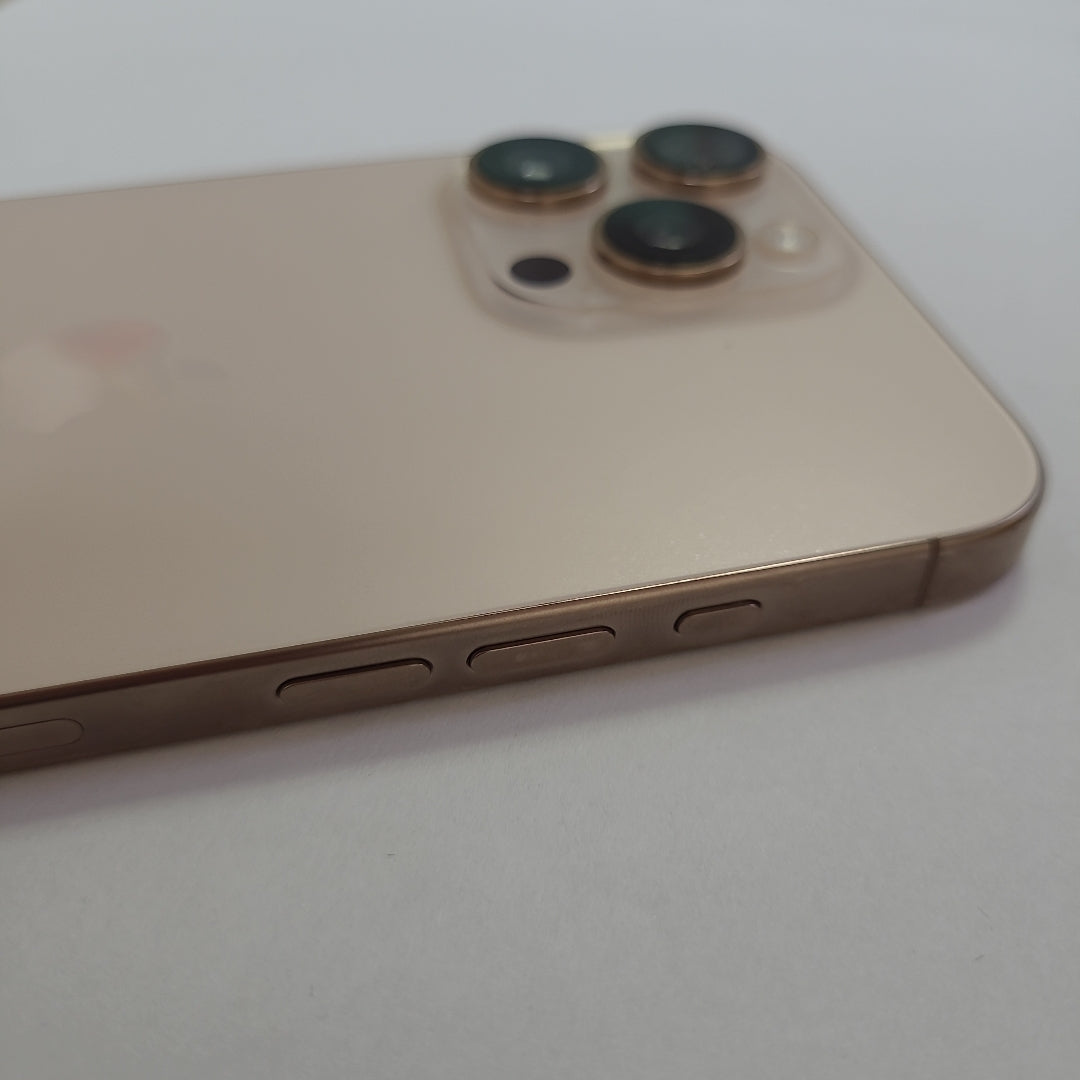 CELULAR APPLE IPHONE 16 PRO MAX A3295 (2024) 256 GB 8 GB RAM (SEMINUEVO)