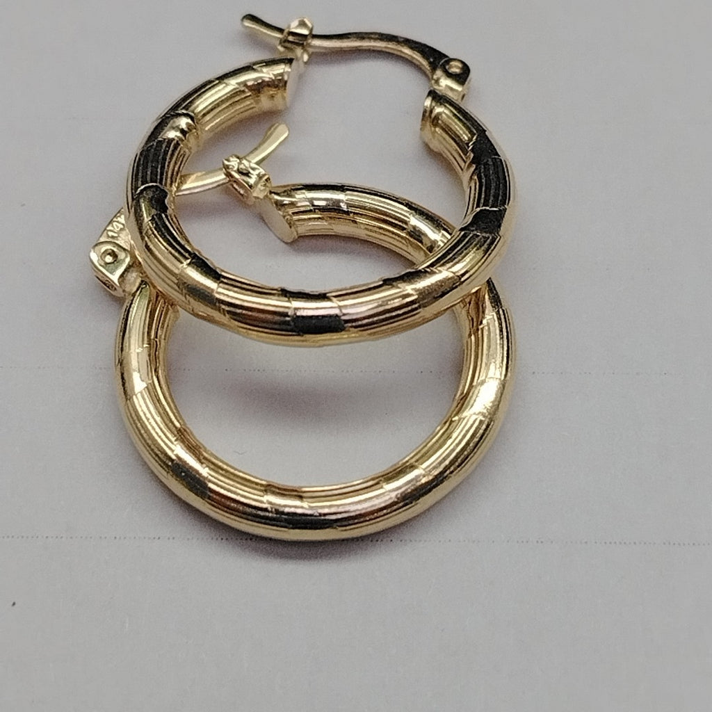ARETES ARRACADAS 14K 2.7 GR (NUEVO)