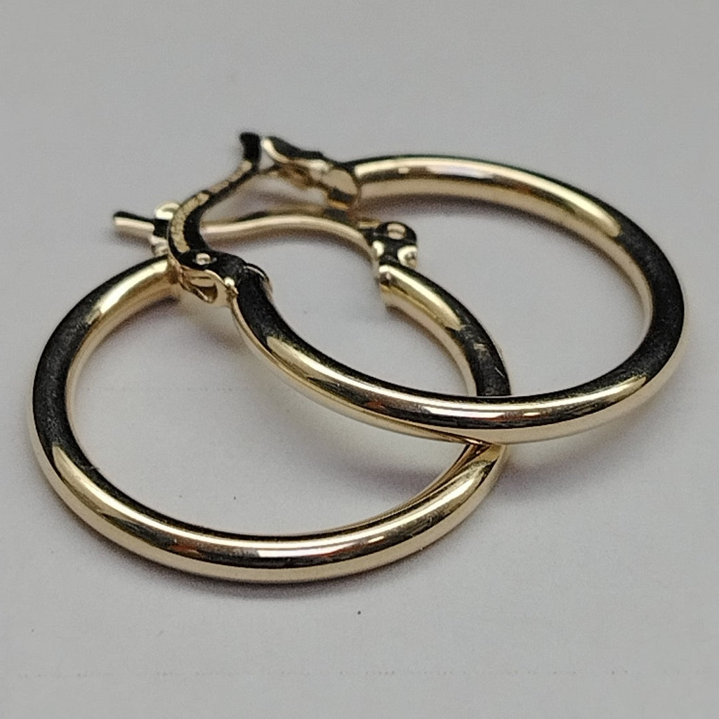 ARETES TEJIDO ARRACADAS LISAS 14K 1.2 GR (NUEVO)