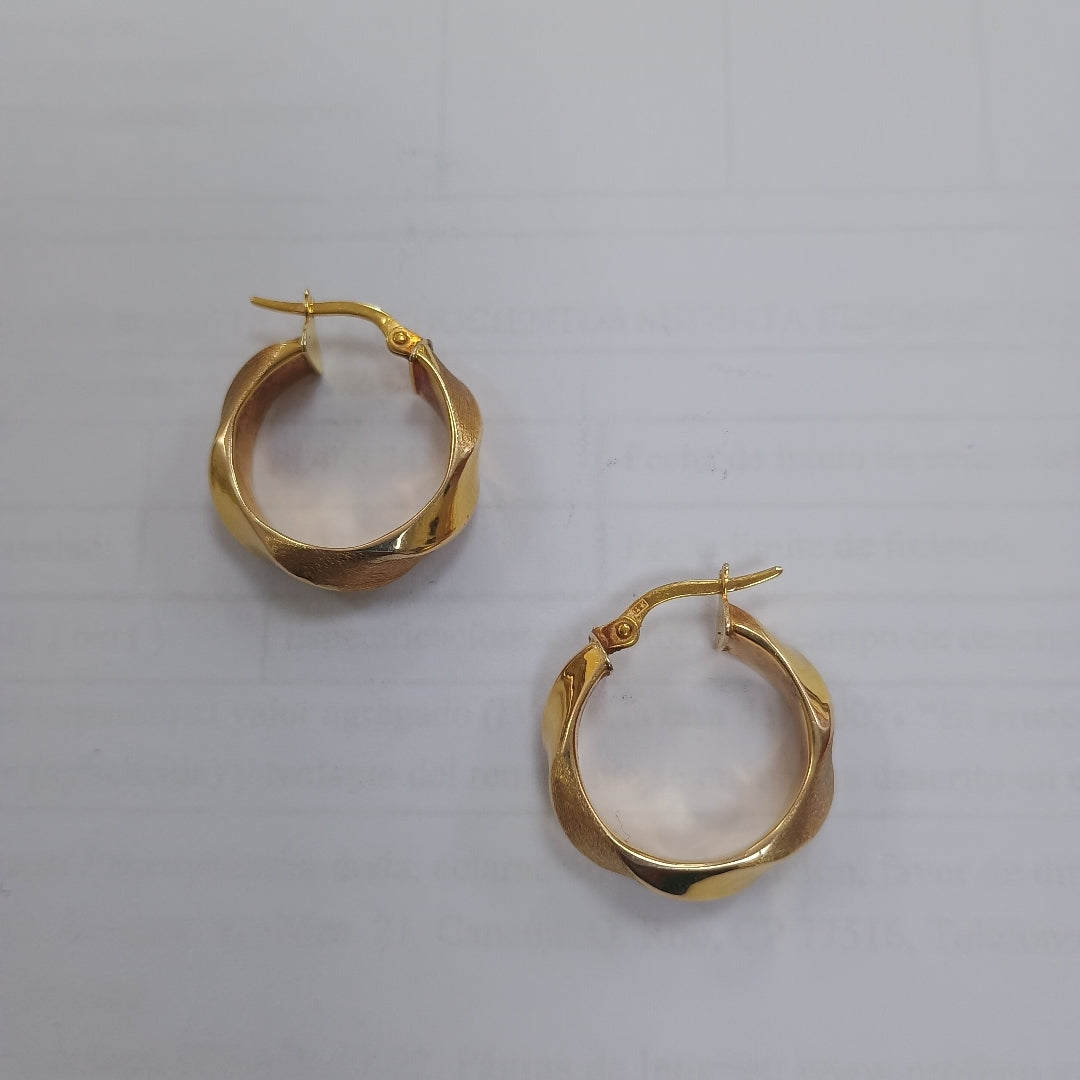 ARRACADAS PAR ORO 14 K 2.6 GRMS (SEMINUEVO)