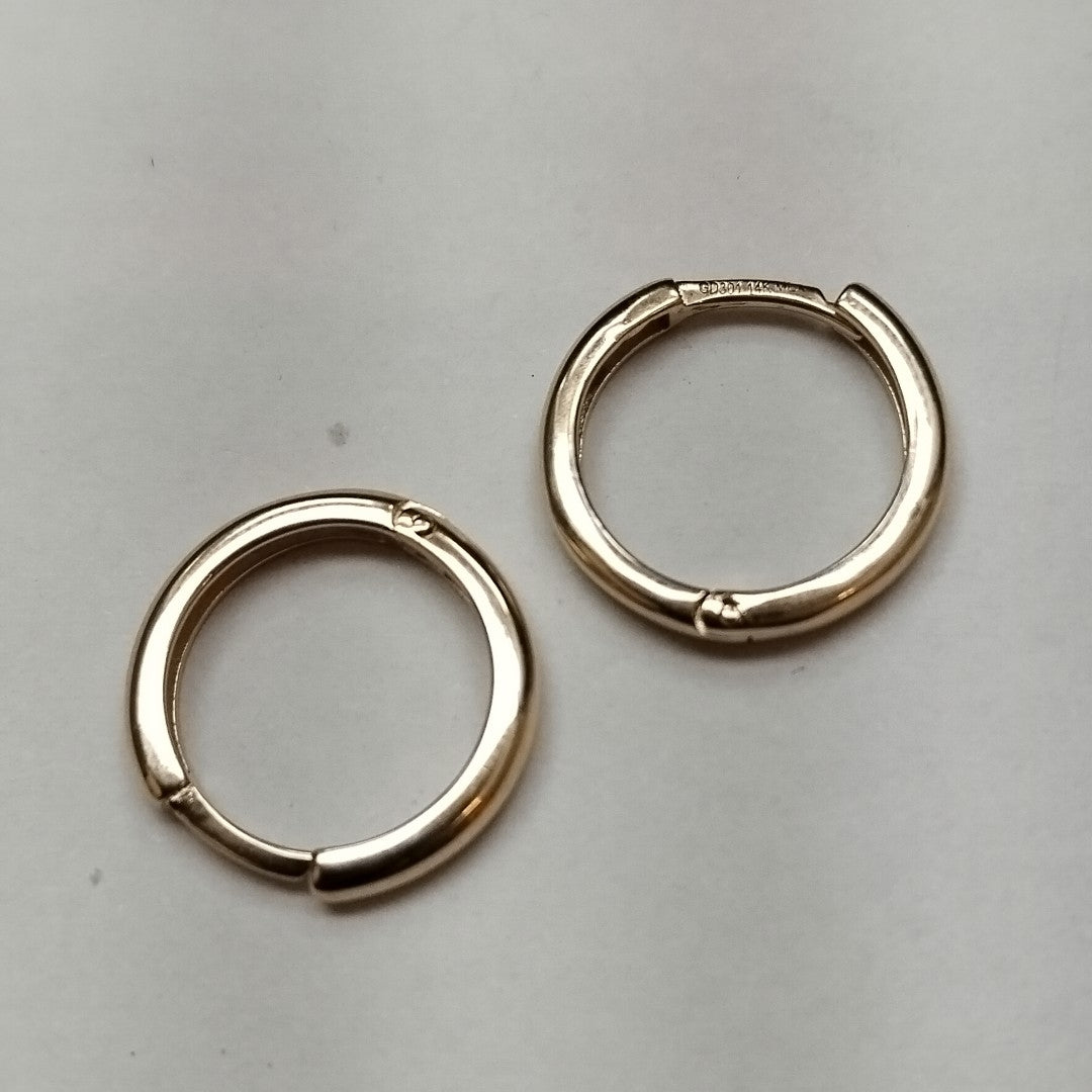 ARETES HUGGIES LISAS 14K 1.5 GR (NUEVO)