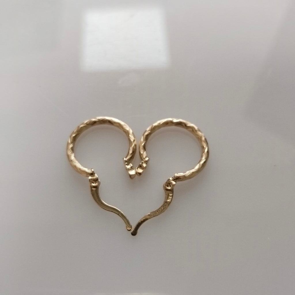 ARETES ARRACADAS TRENZADAS 14K 18 1.6 GR (NUEVO)