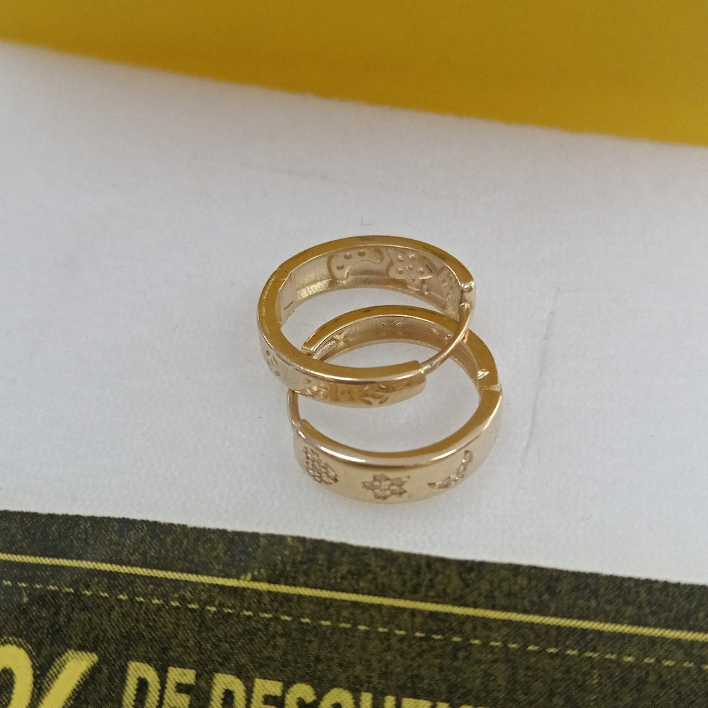 ARETES TEJIDO HUGGIES CON CIRCONIAS 14K 3 GR (NUEVO)
