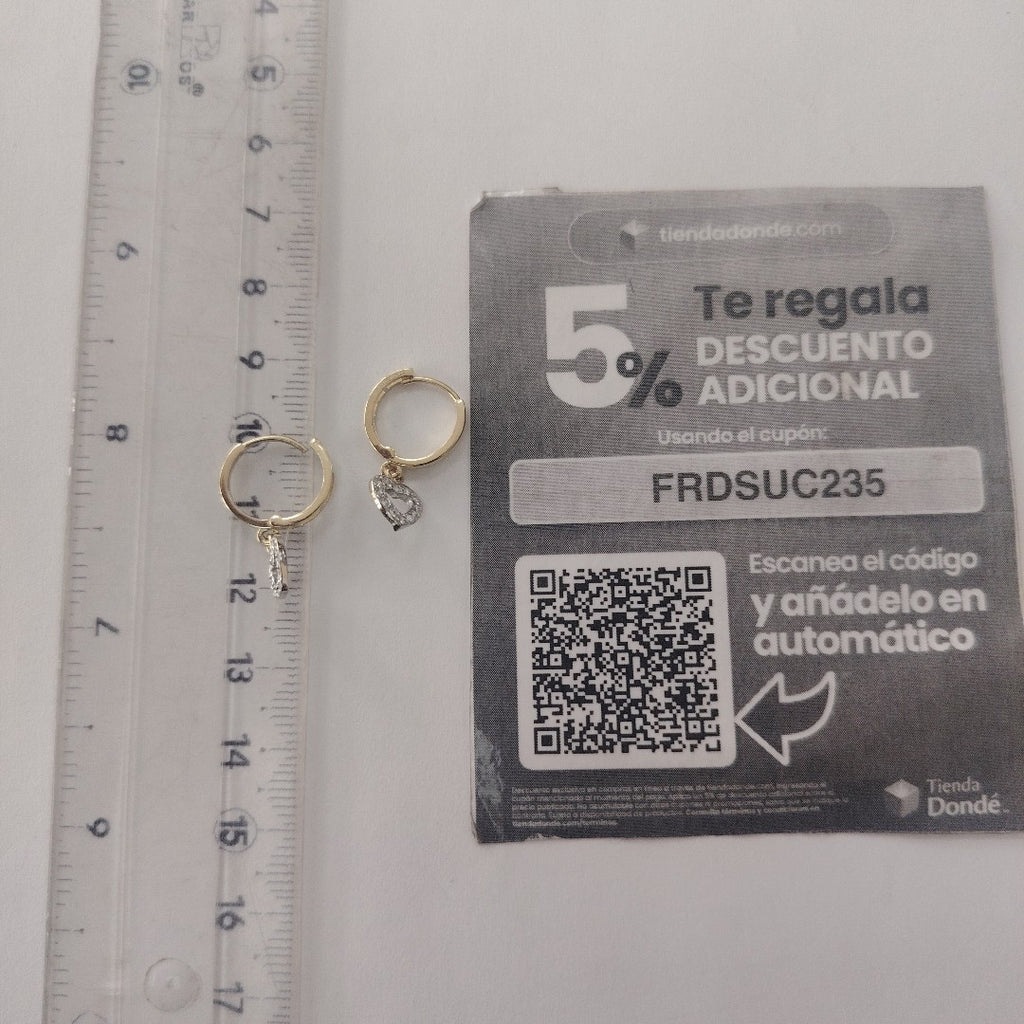 ARETES HUGGIES CON DIJE CORAZON Y CIRCONIAS 14K 2.2 GR (NUEVO)