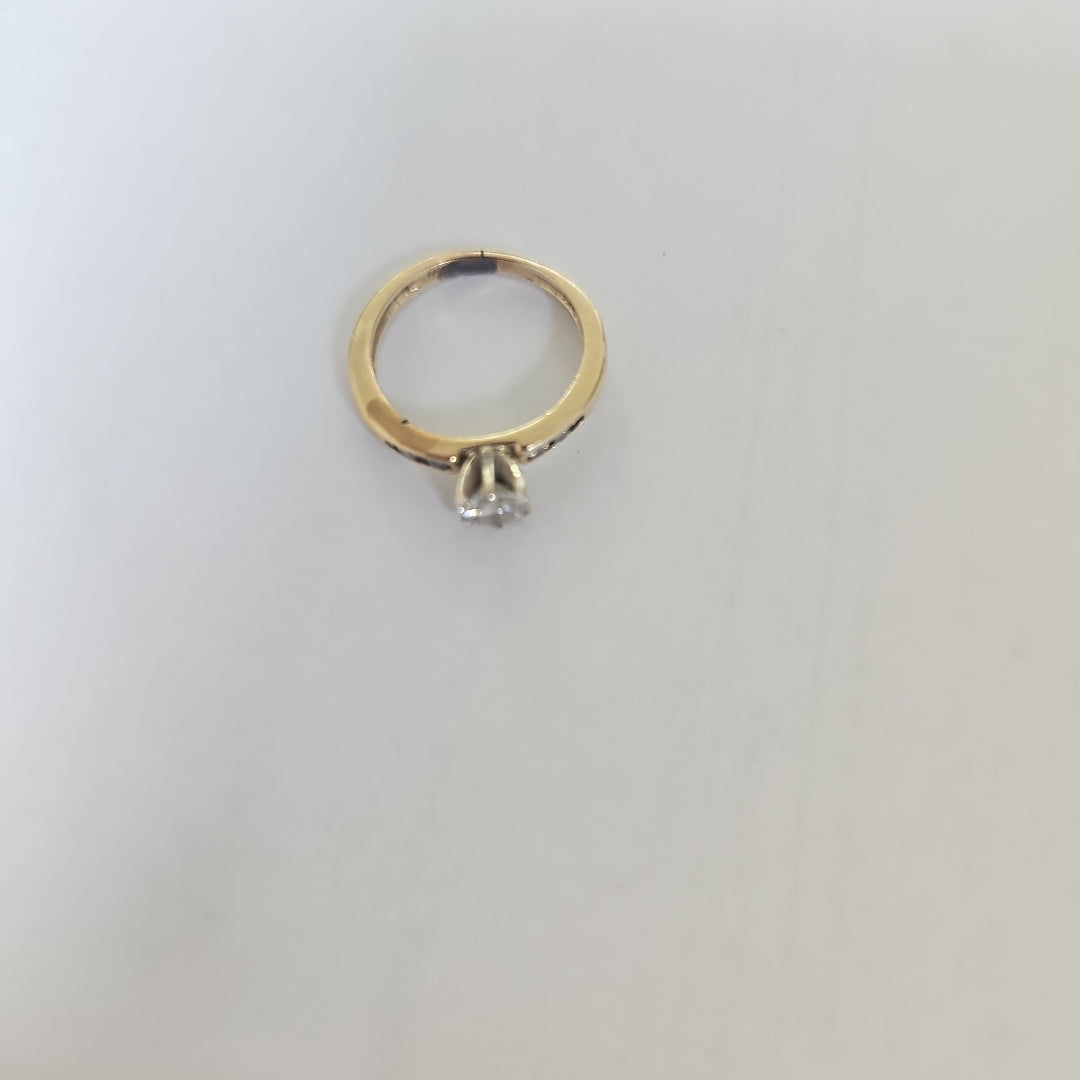 SOLITARIO ORO 14 K 2.4 GRMS (SEMINUEVO)