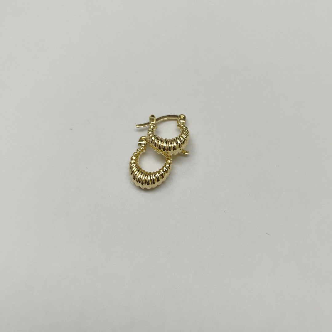 ARETES ARRACADA ESTRIADAS 14K 1.1 GR (NUEVO)