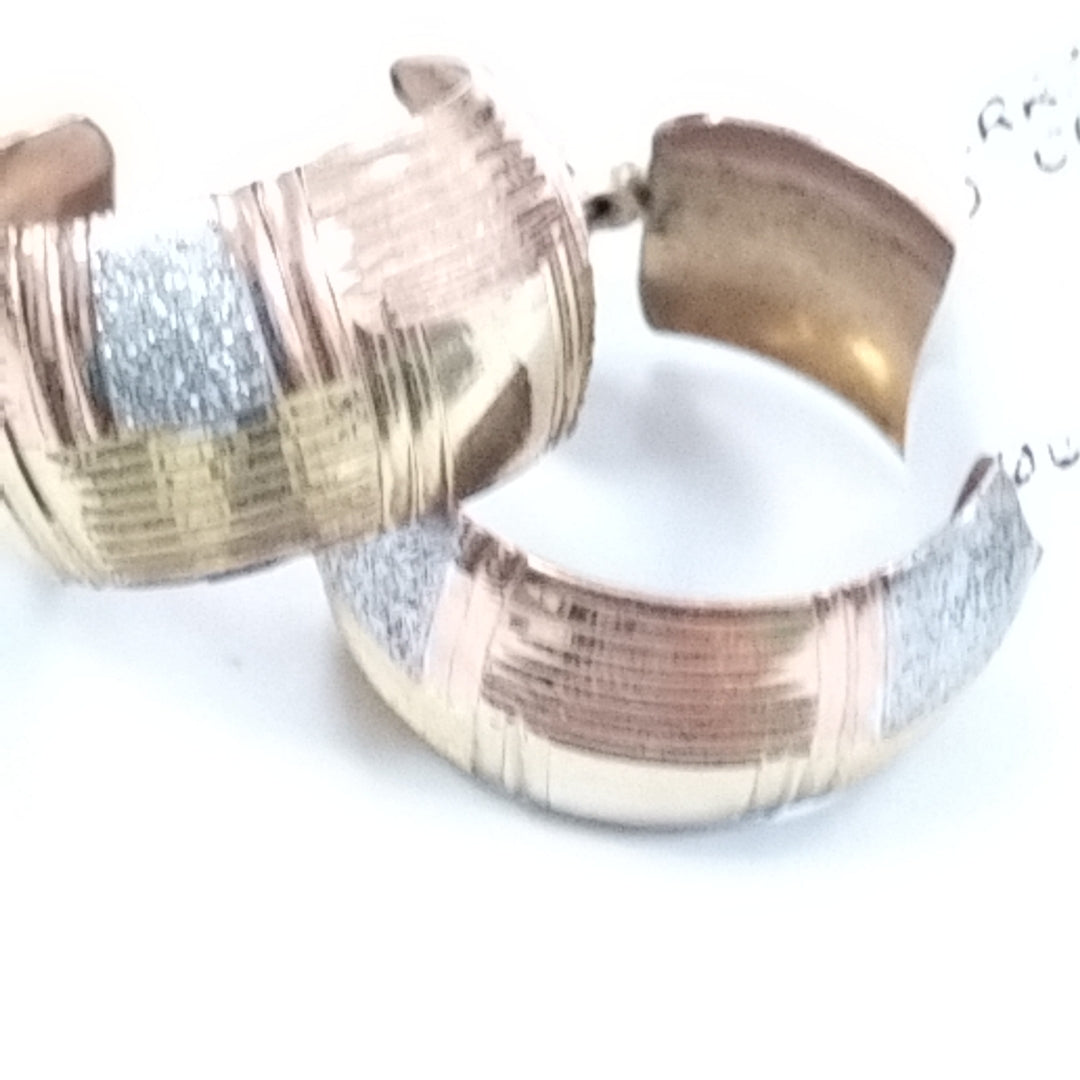 ARRACADAS PAR ORO,ORO COMBINADO 10 K 2,90 GRMS (SEMINUEVO)