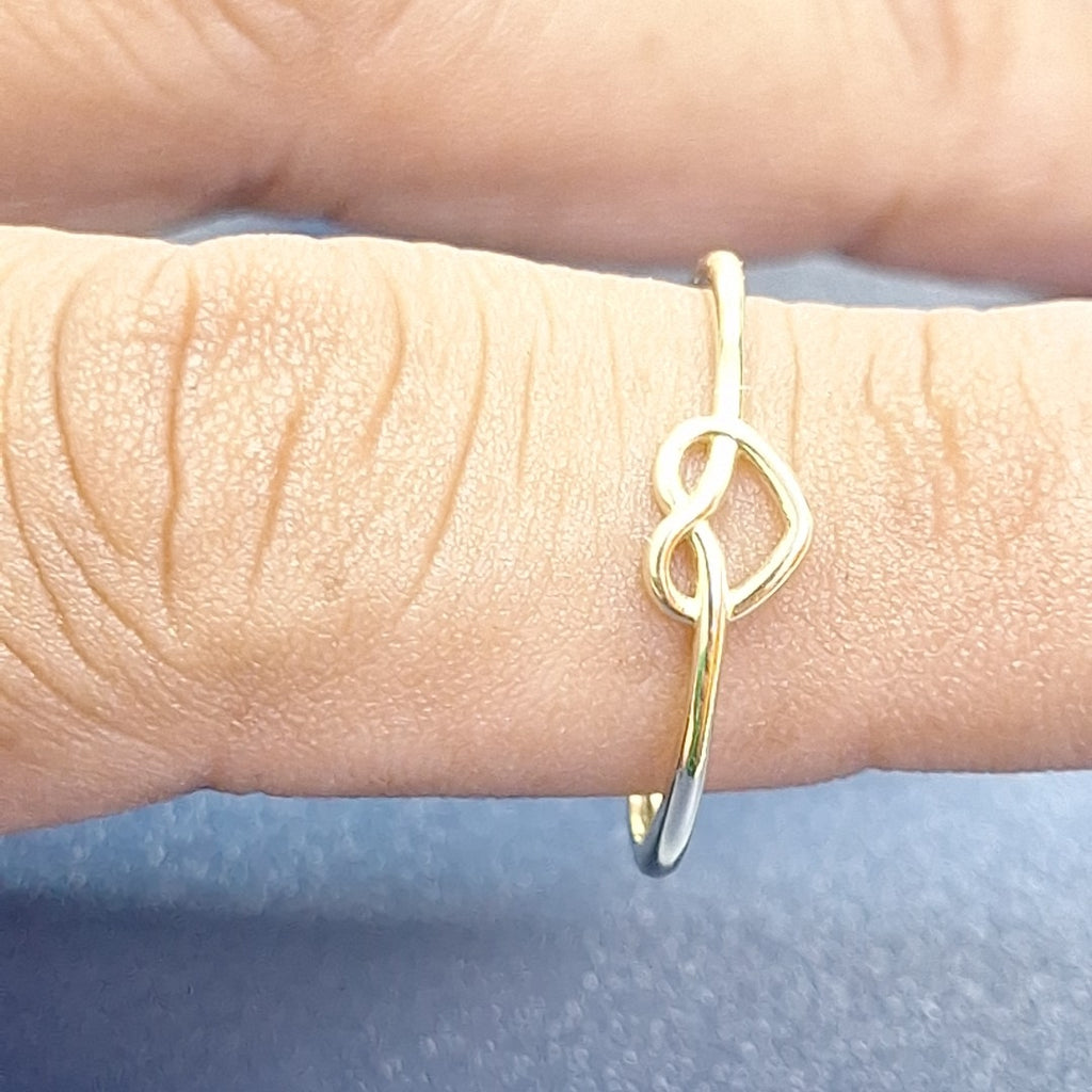 ANILLOS ANILLITO FIG CORAZON 10K TALLA 9 0.8 GR (NUEVO)